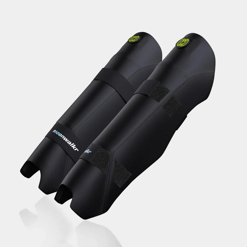 Moonwalkr 2.0 Black Keeping Shin Guards-3