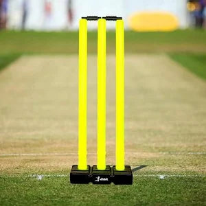 Plastic Stumps and Rubber Base